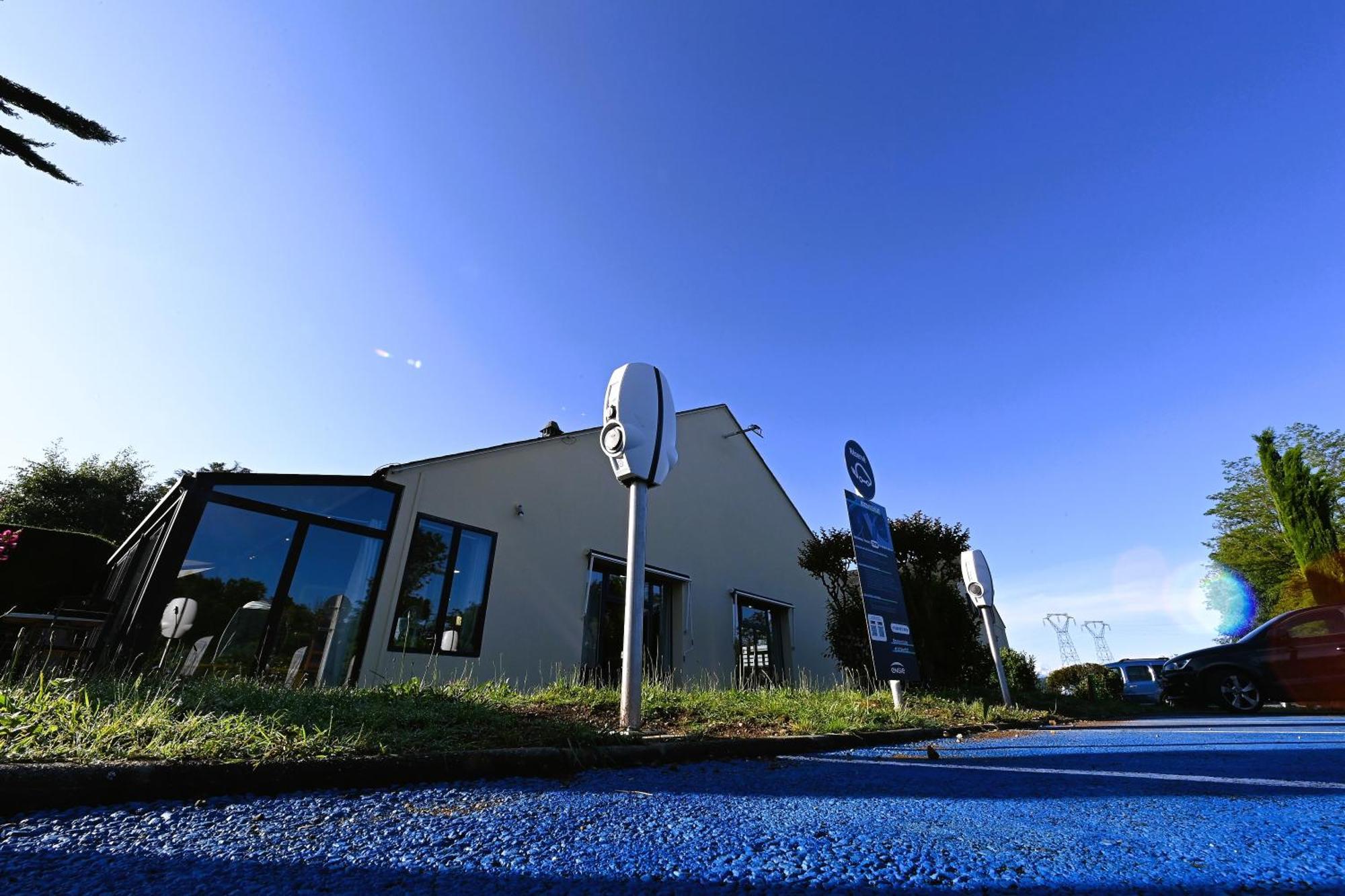 Kyriad Tarbes Odos Exterior foto